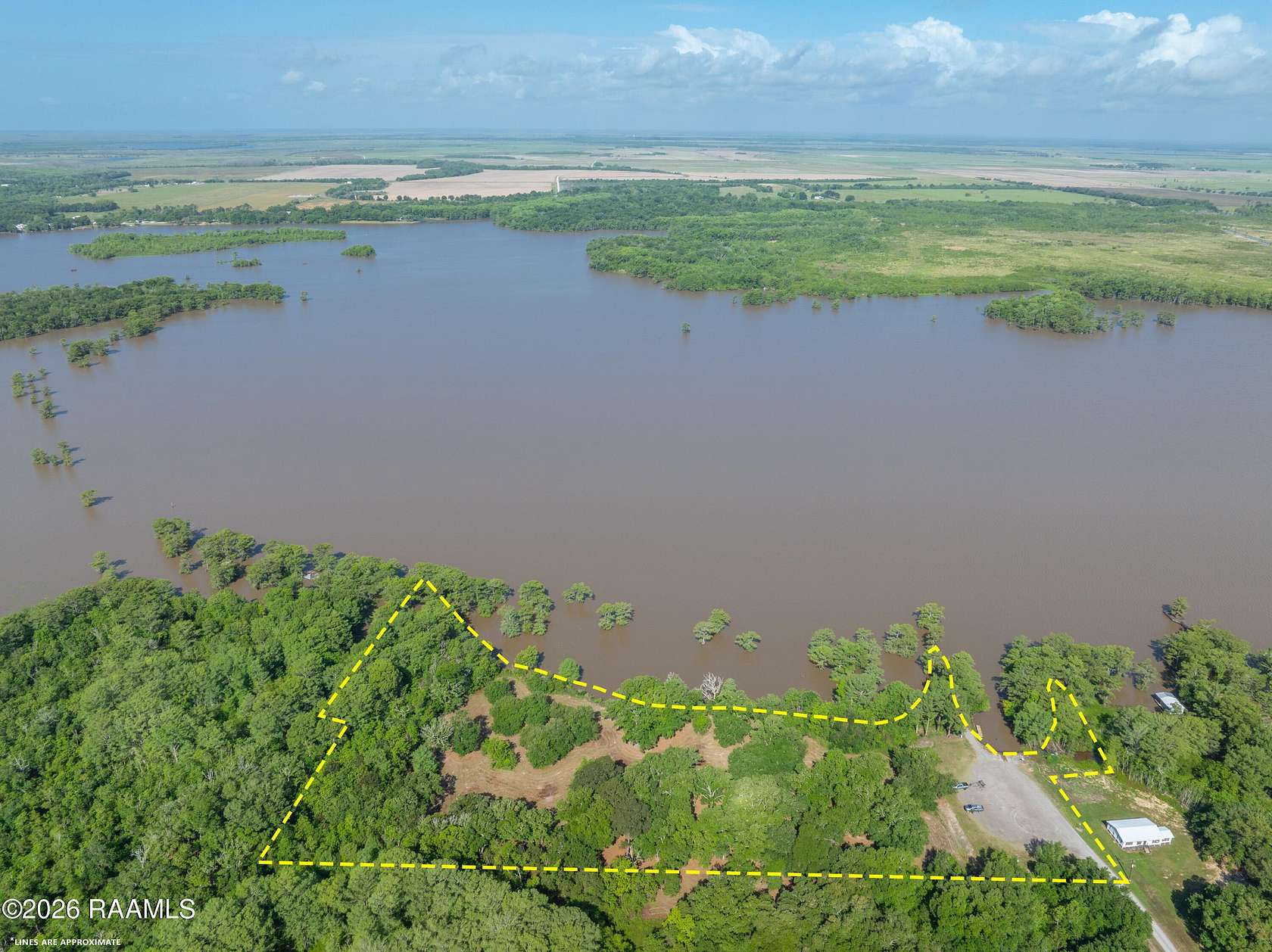 9 Acres of Residential Land for Sale in Gueydan, Louisiana