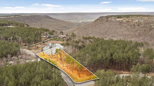 1.19 Acres of Residential Land for Sale in Jasper, Tennessee