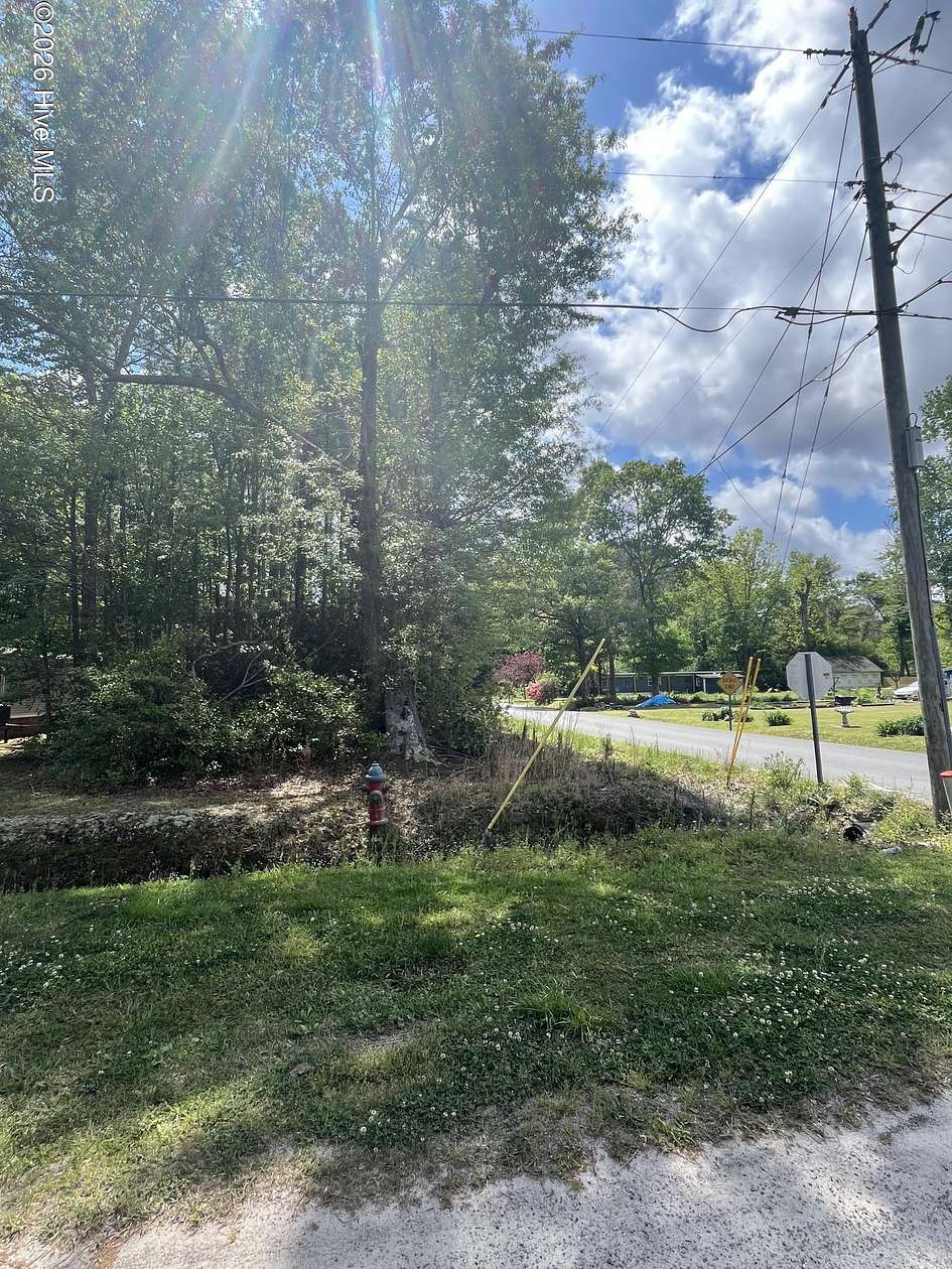 0.17 Acres of Land for Sale in Burgaw, North Carolina