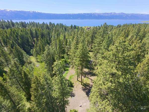 1 Acre of Residential Land for Sale in Cascade, Idaho