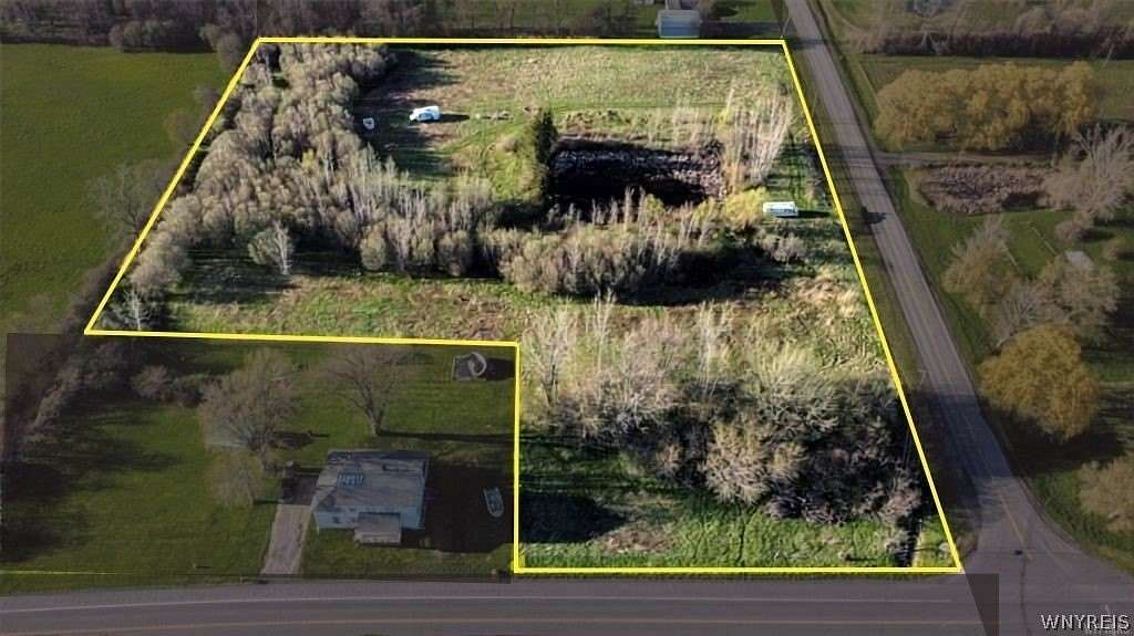 6 Acres of Residential Land for Sale in Albion, New York