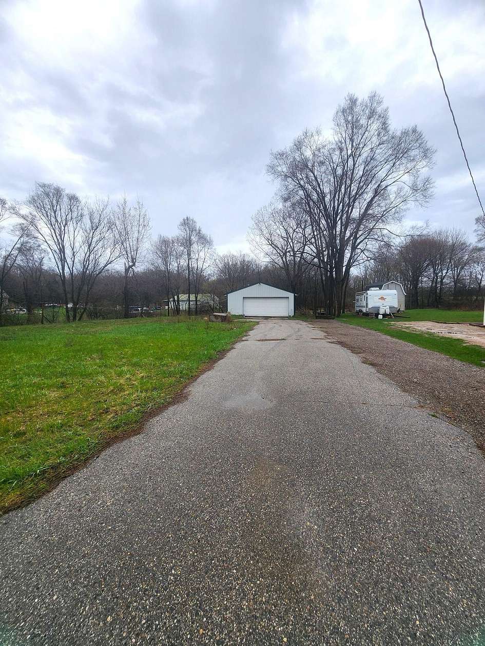 1.4 Acres of Residential Land for Sale in Mount Pleasant, Michigan