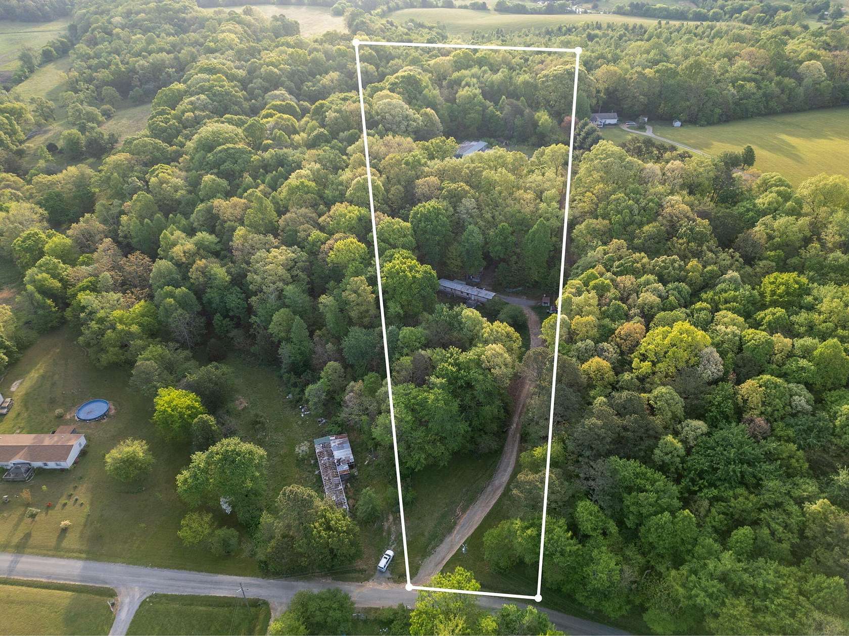 7.19 Acres of Residential Land for Sale in Sweetwater, Tennessee