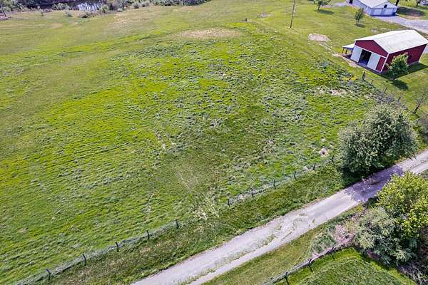 4 Acres of Land for Sale in Campbellsville, Kentucky