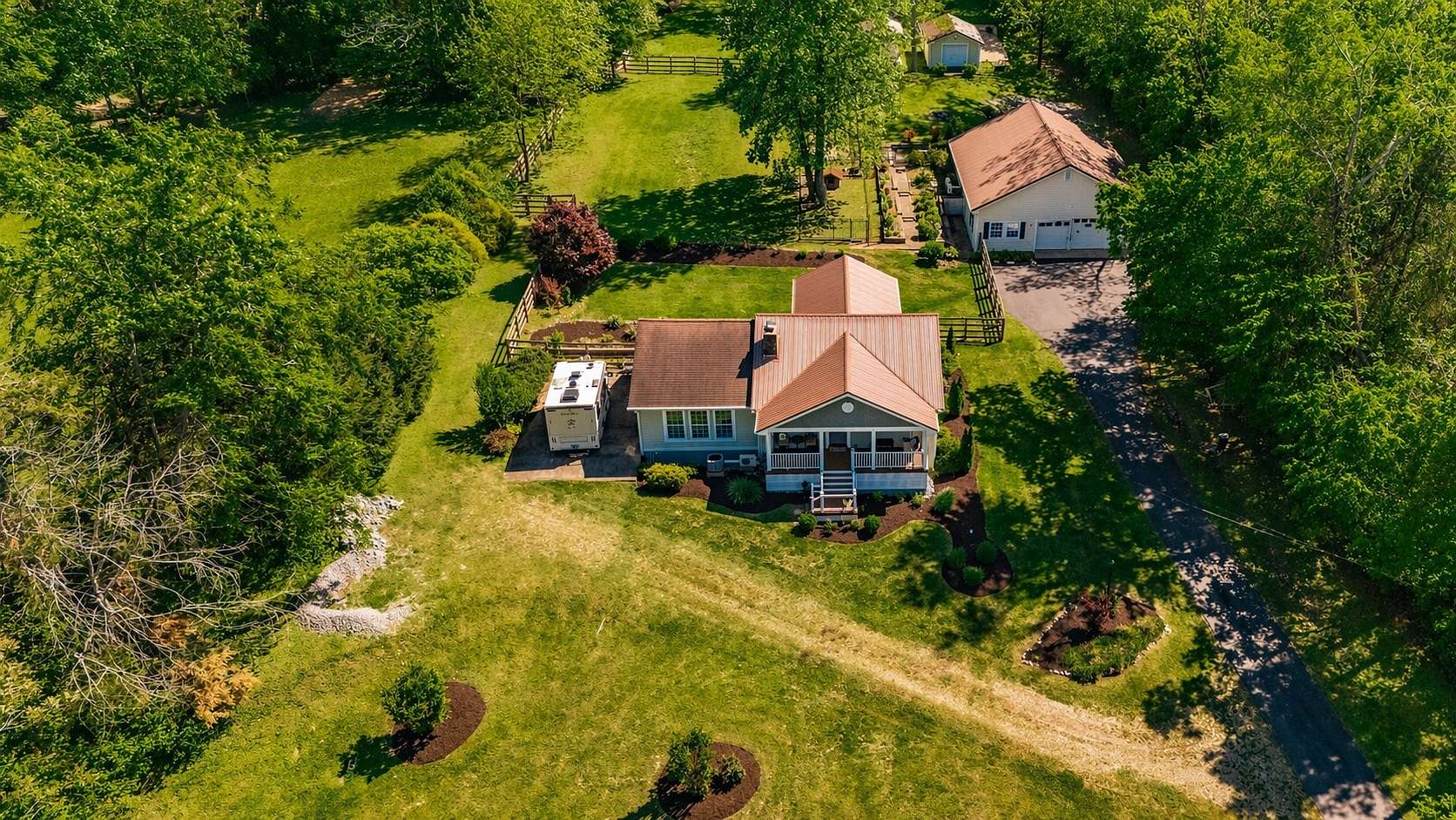 9.66 Acres of Land with Home for Sale in Nashville, Tennessee