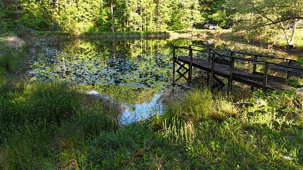 2.5 Acres of Residential Land for Sale in Huntingdon, Tennessee