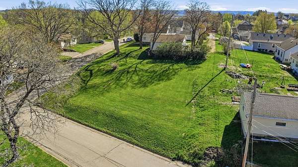 0.21 Acres of Residential Land for Sale in Dubuque, Iowa
