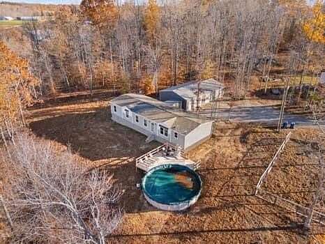 3.5 Acres of Land with Home for Sale in Nancy, Kentucky