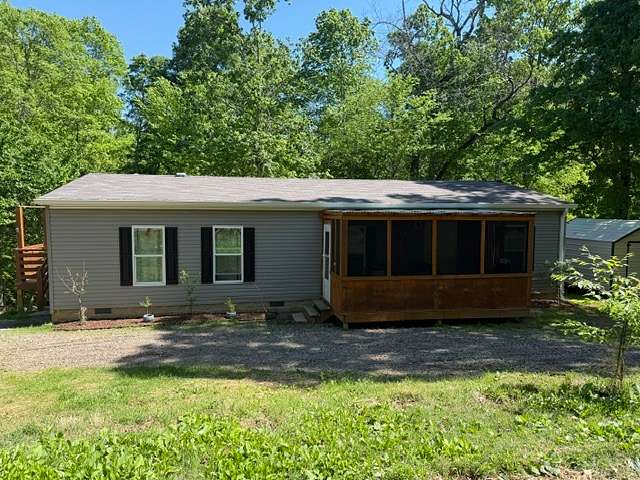 3.42 Acres of Land with Home for Sale in Ashland City, Tennessee