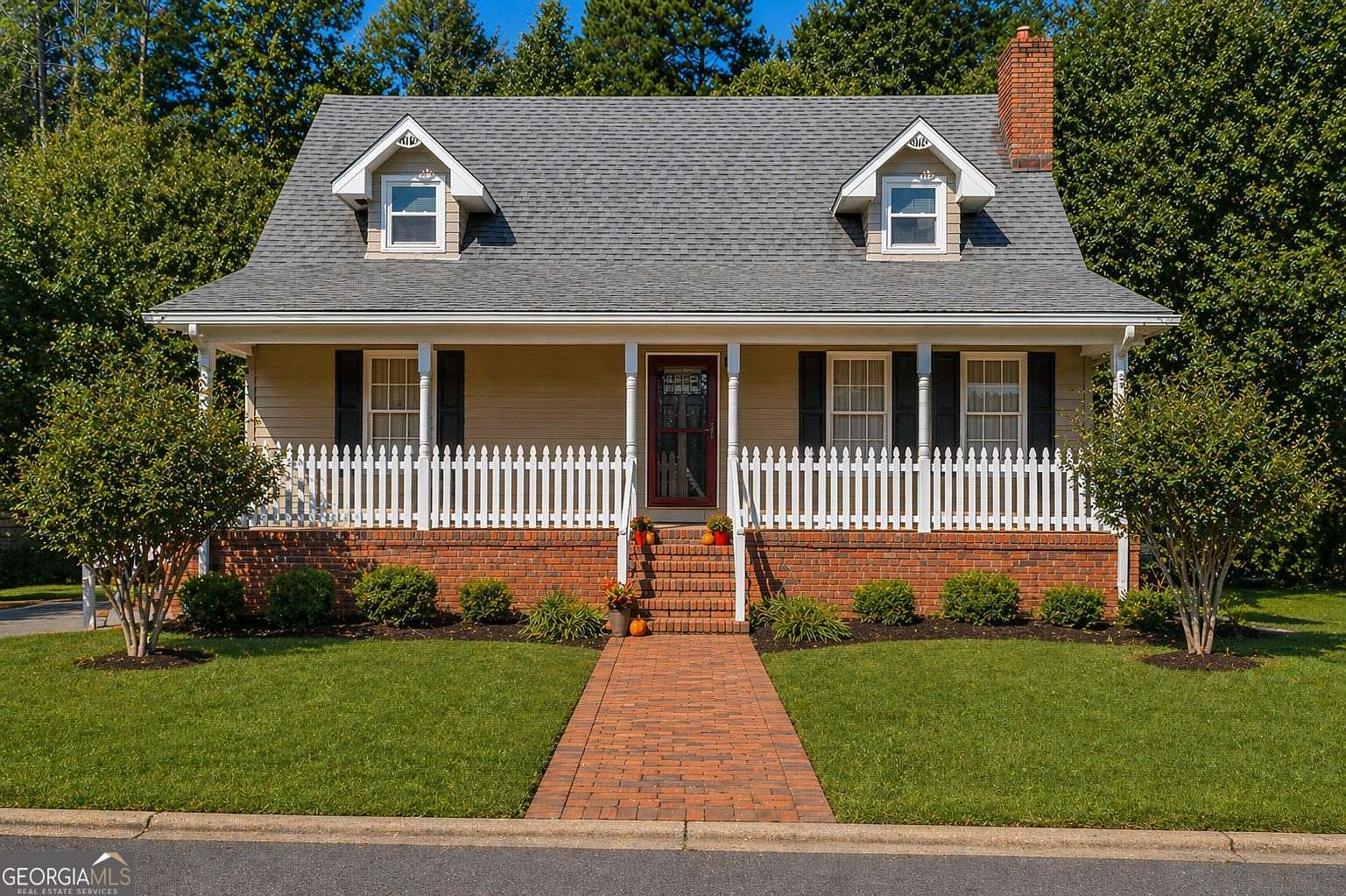 1.84 Acres of Land with Home for Sale in Toccoa, Georgia