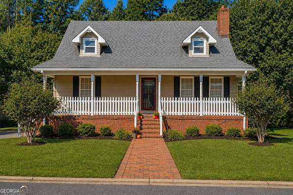 1.84 Acres of Land with Home for Sale in Toccoa, Georgia