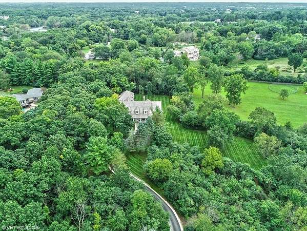 5 Acres of Land with Home for Sale in Barrington Hills, Illinois