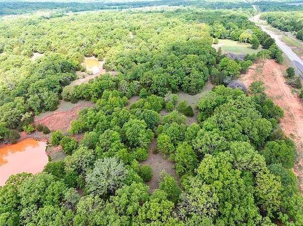 20 Acres of Agricultural & Residential Land for Sale in Pink, Oklahoma