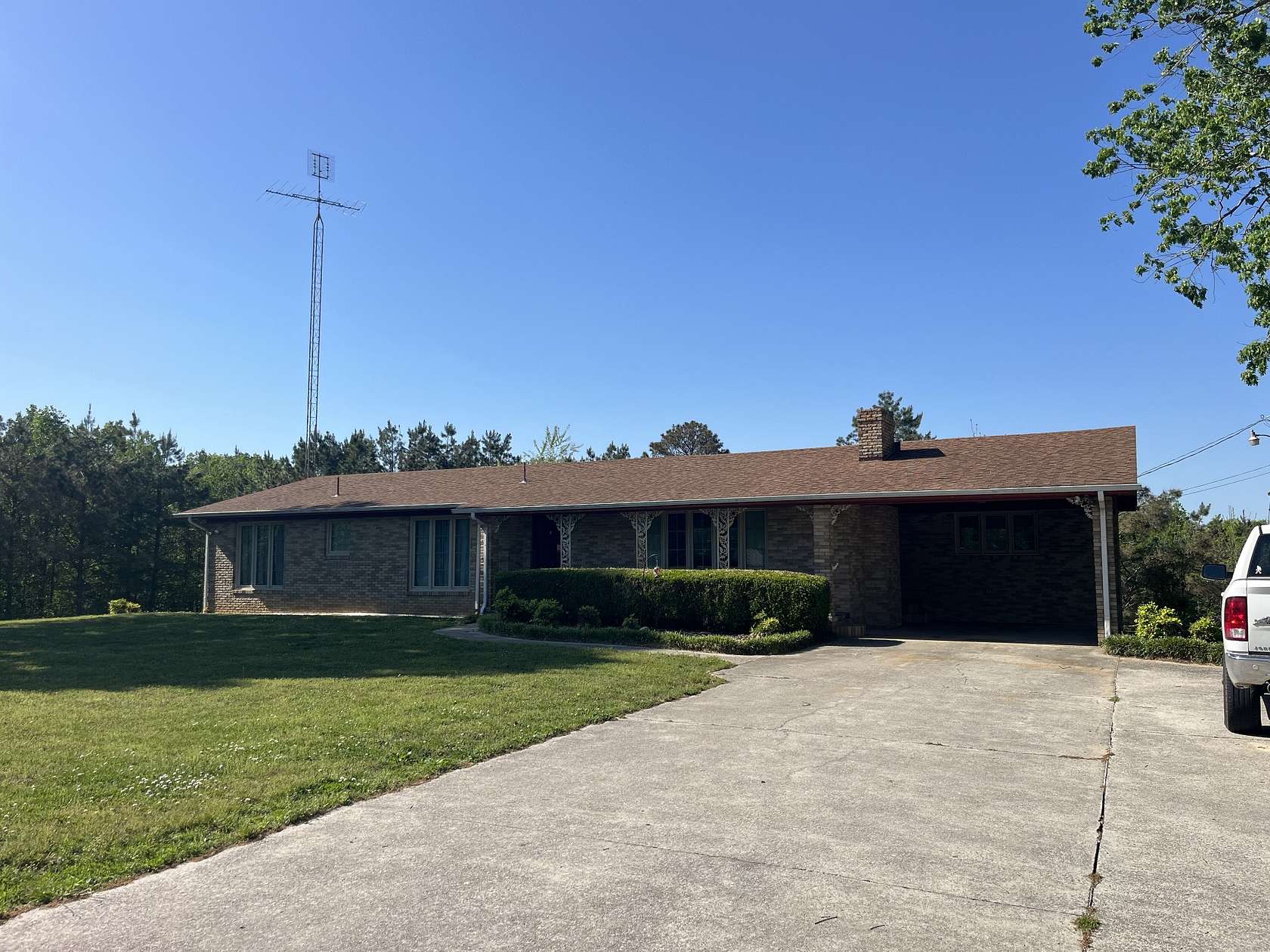 1.75 Acres of Land with Home for Sale in Collinwood, Tennessee