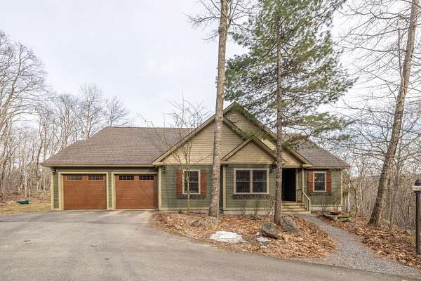 3 Acres of Land with Home for Sale in Camden, Maine