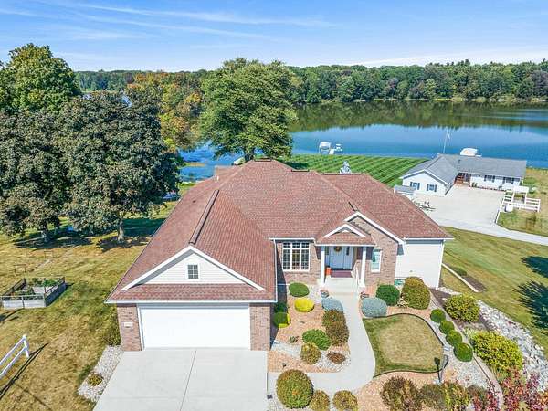 2 Acres of Land with Home for Sale in Wawaka, Indiana