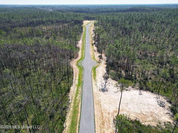 8.5 Acres of Residential Land for Sale in Kiln, Mississippi