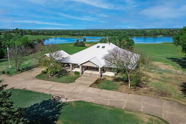 545 Acres of Land with Home for Sale in Okolona, Arkansas