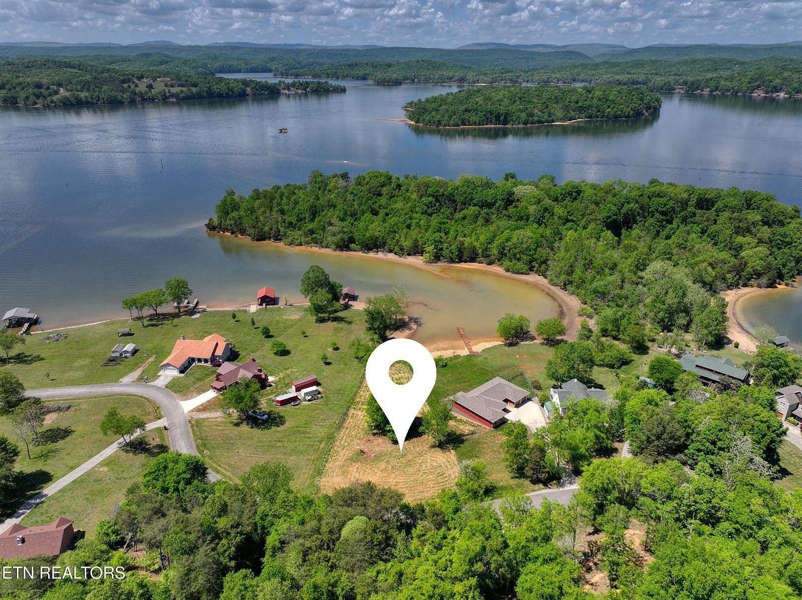 0.56 Acres of Residential Land for Sale in Ten Mile, Tennessee