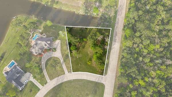 0.63 Acres of Residential Land for Sale in Lufkin, Texas