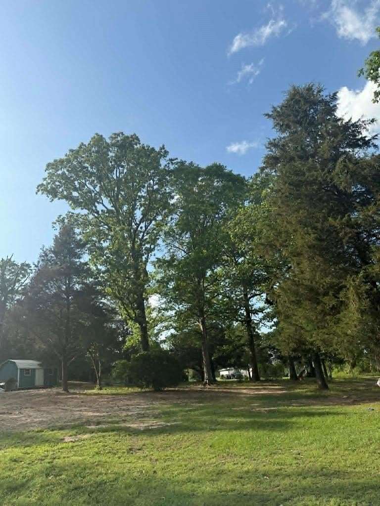 2 Acres of Residential Land for Sale in Center, Texas