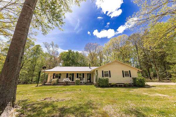 2 Acres of Land with Home for Sale in Camden, Arkansas