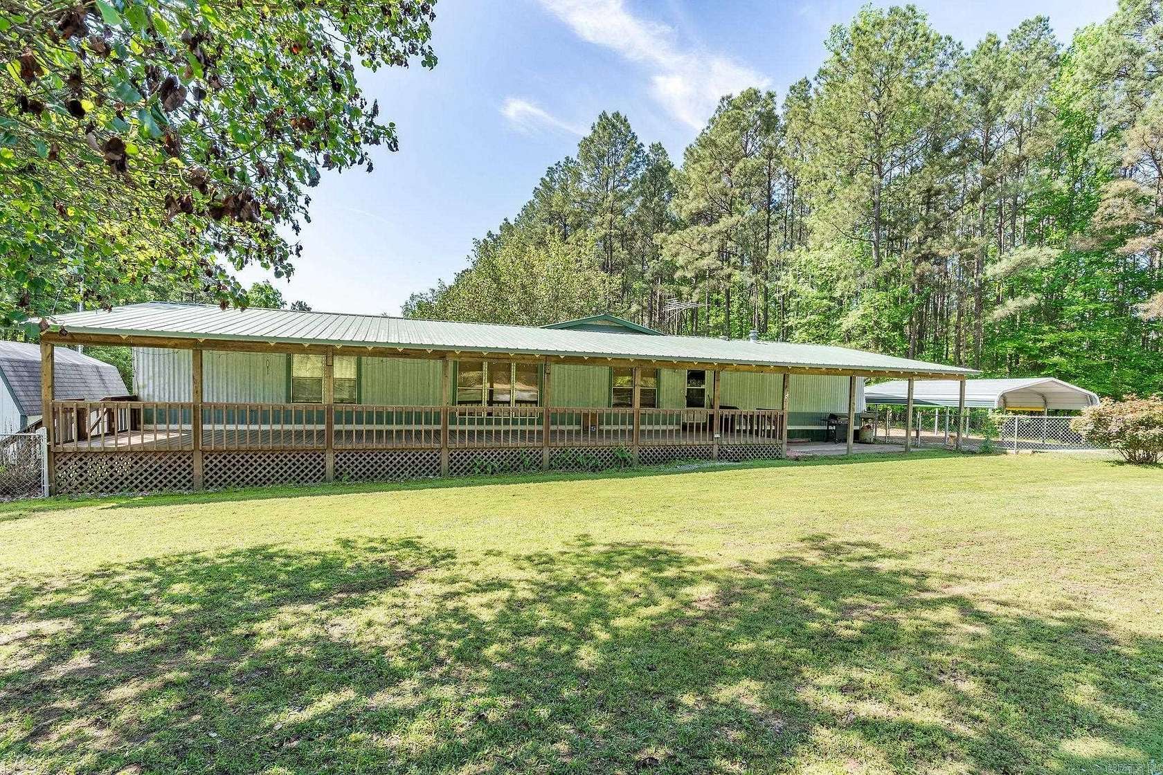 12 Acres of Land with Home for Sale in Bismarck, Arkansas