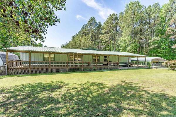 12 Acres of Land with Home for Sale in Bismarck, Arkansas