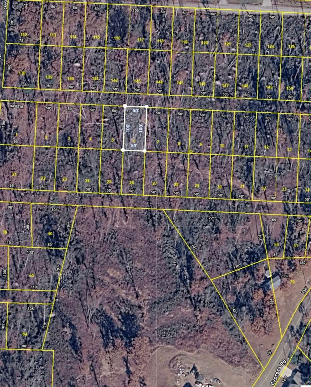 0.11 Acres of Land for Auction in Paris, Tennessee