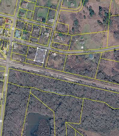 0.36 Acres of Land for Auction in Hollow Rock, Tennessee