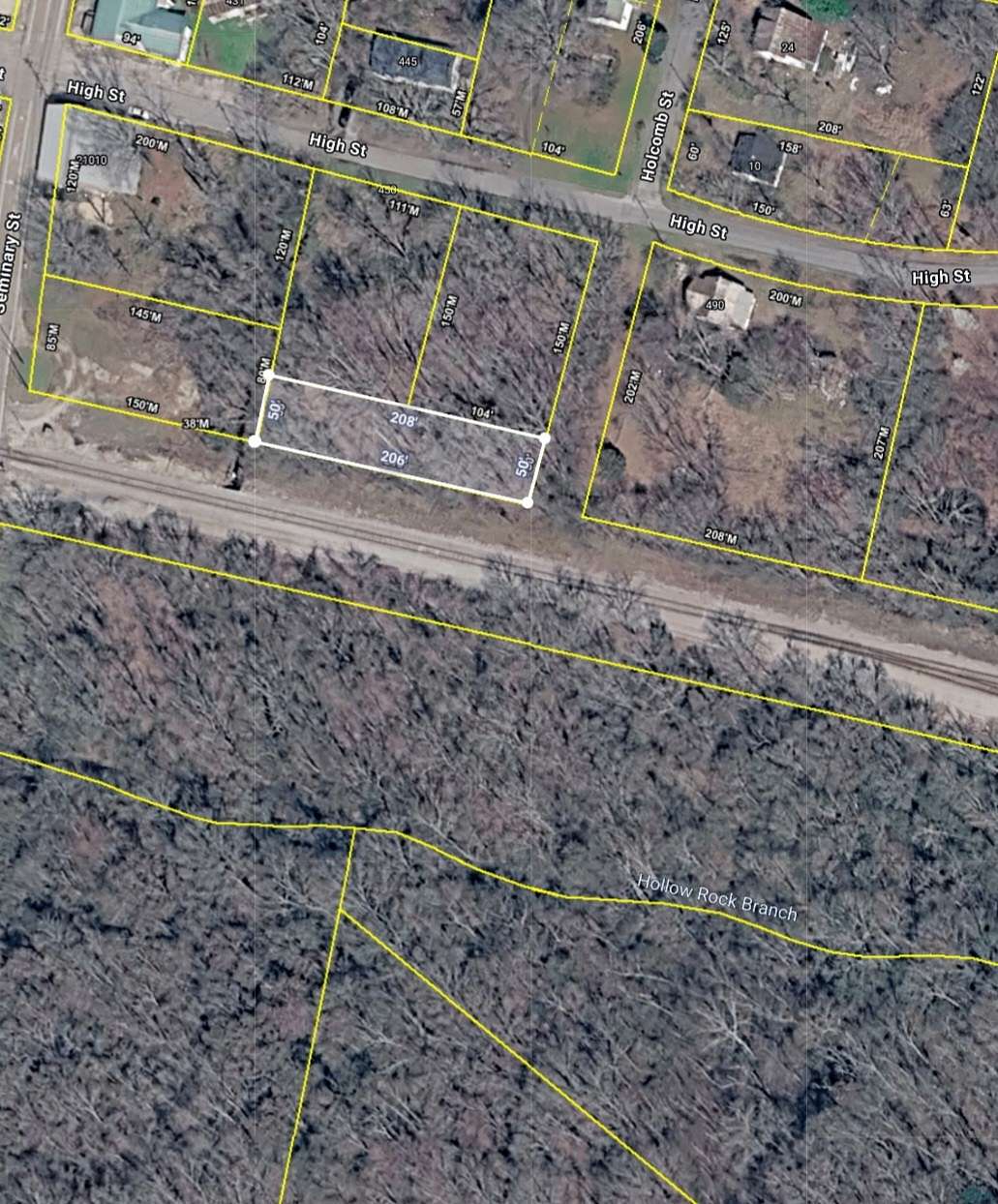 0.24 Acres of Land for Auction in Hollow Rock, Tennessee