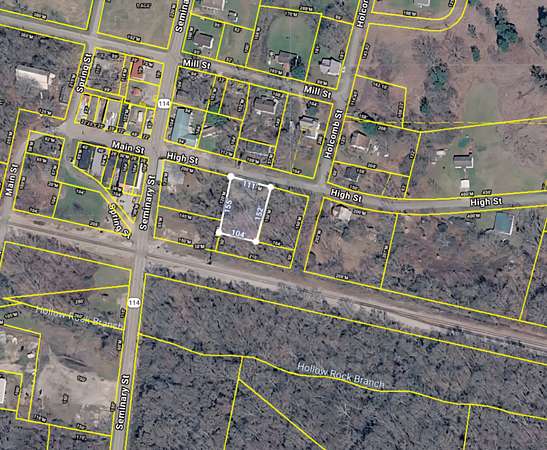 0.38 Acres of Land for Auction in Hollow Rock, Tennessee