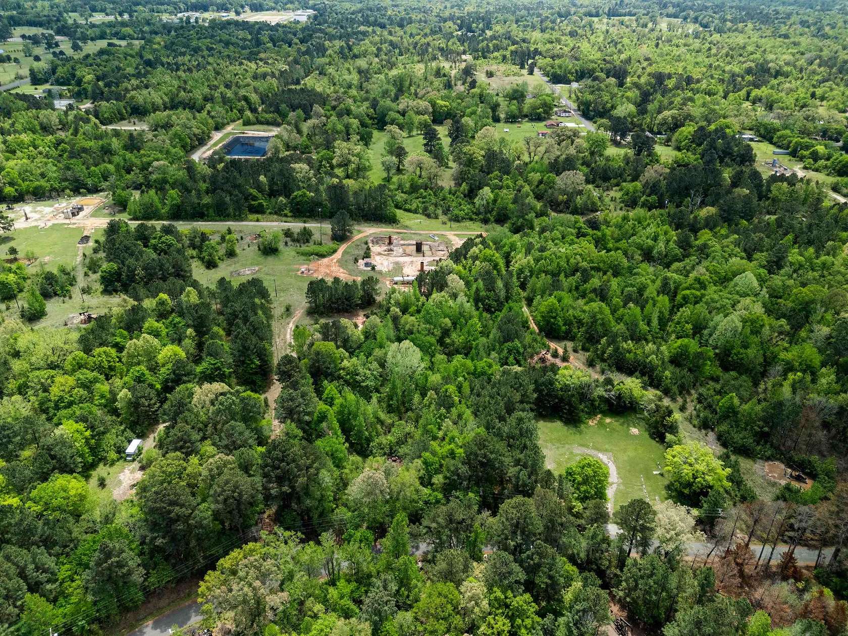 17 Acres of Recreational Land for Sale in White Oak, Texas