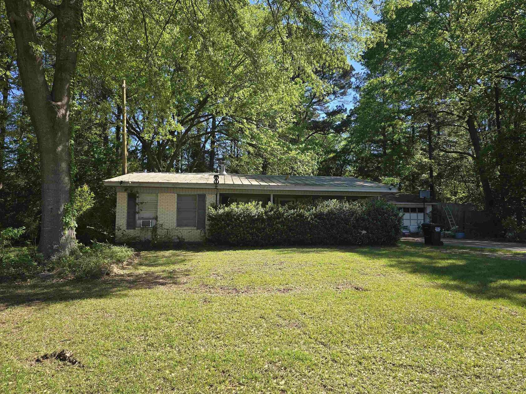 2.17 Acres of Land with Home for Sale in Longview, Texas