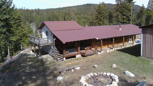26.5 Acres of Recreational Land with Home for Sale in Republic, Washington