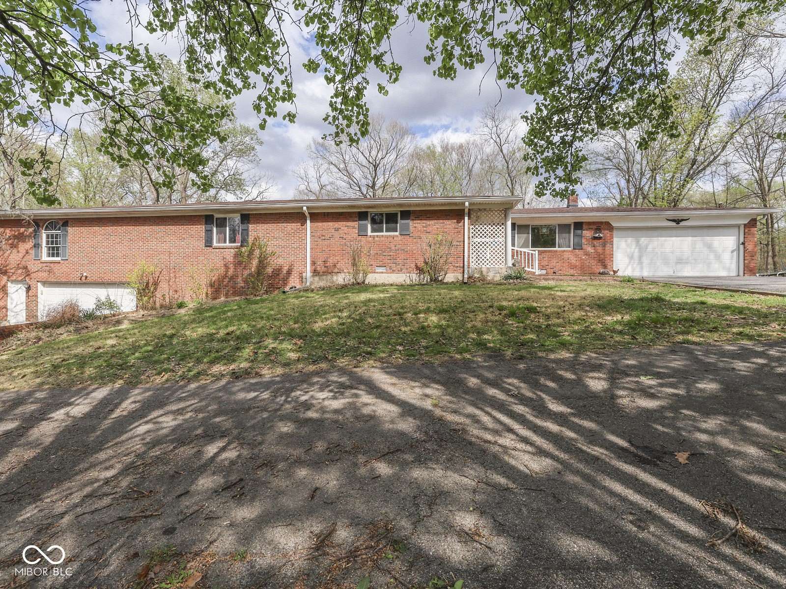 8 Acres of Land with Home for Sale in Monrovia, Indiana
