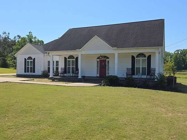 1.8 Acres of Land with Home for Sale in Baldwyn, Mississippi