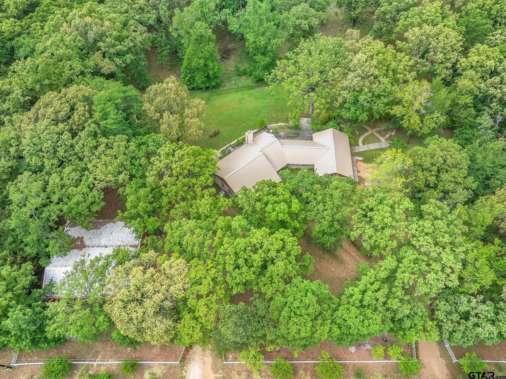 10.6 Acres of Land with Home for Sale in Canton, Texas