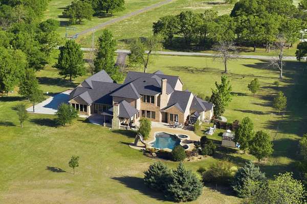 5 Acres of Land with Home for Sale in Ardmore, Oklahoma