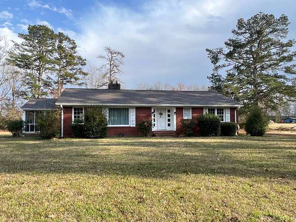 5 Acres of Land with Home for Sale in Grenada, Mississippi