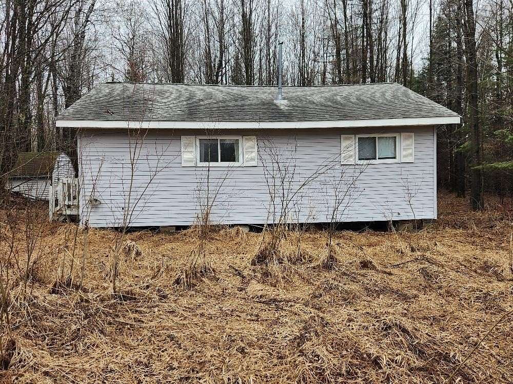 5 Acres of Residential Land for Sale in Tripoli, Wisconsin