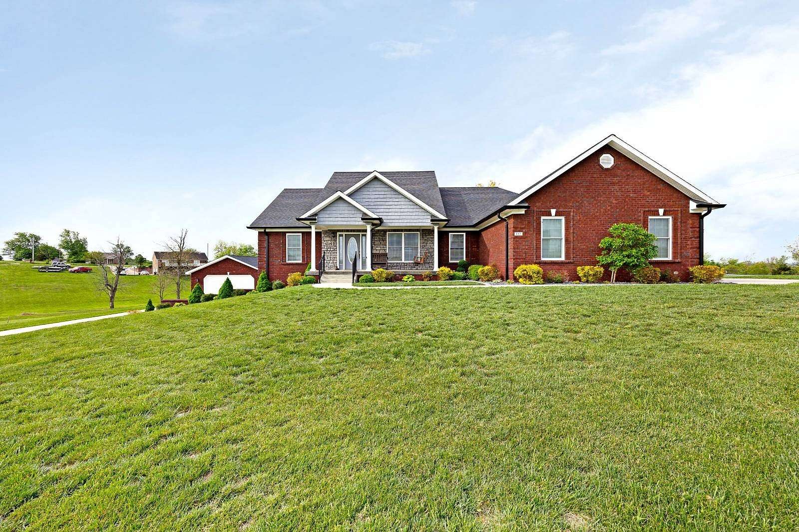 2.1 Acres of Land with Home for Sale in Springfield, Kentucky