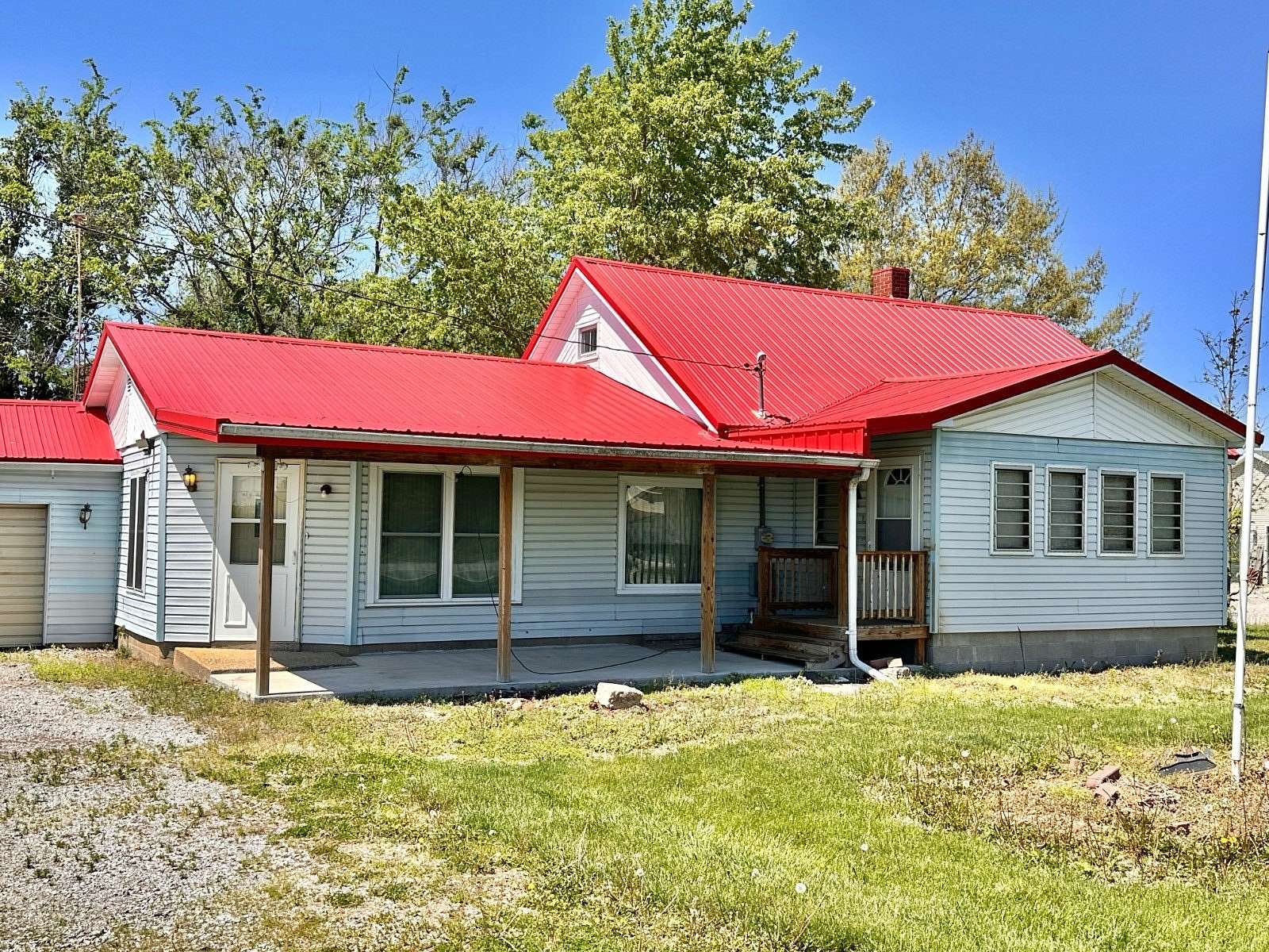 5 Acres of Land with Home for Sale in Rinard, Illinois