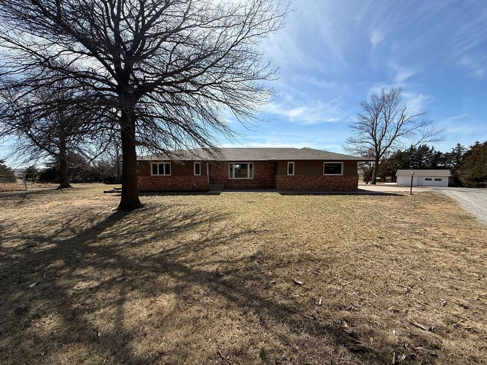 3.17 Acres of Land with Home for Sale in Hebron, Nebraska