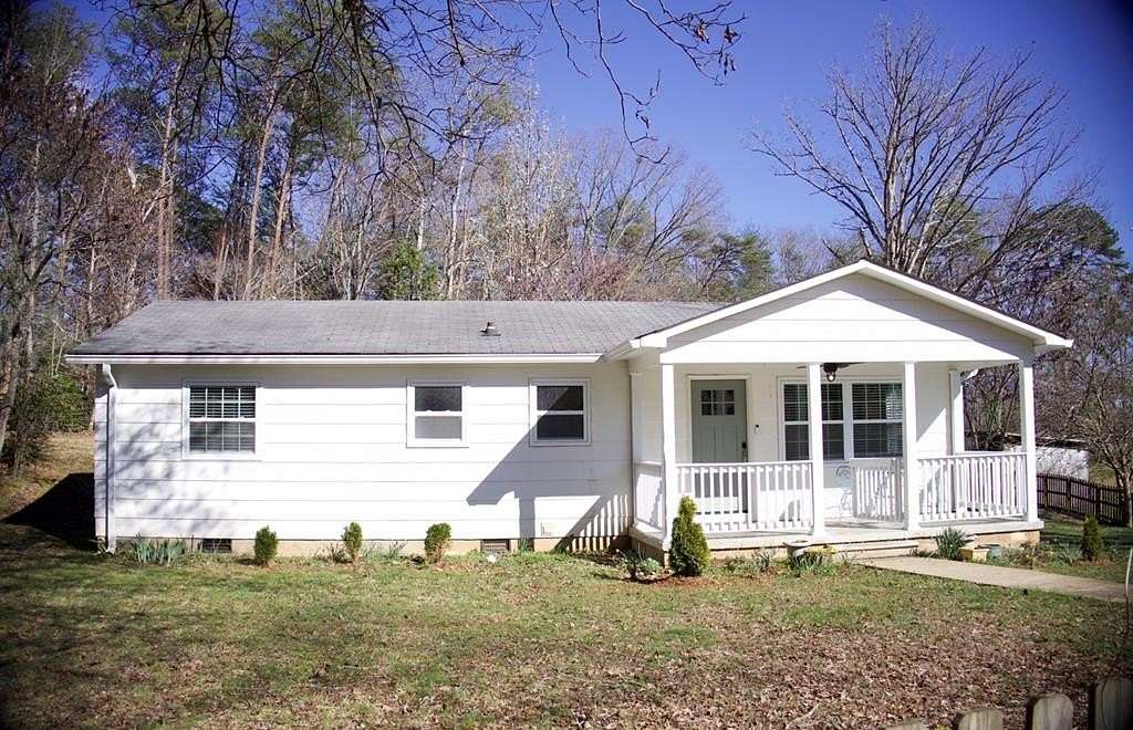 1.5 Acres of Land with Home for Sale in Mineral Bluff, Georgia