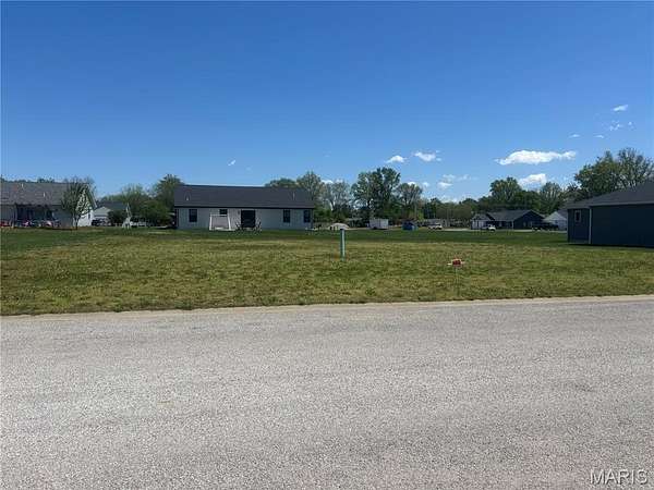 0.28 Acres of Residential Land for Sale in Germantown, Illinois