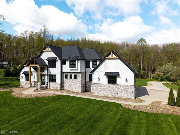 2.16 Acres of Land with Home for Sale in Wadsworth, Ohio