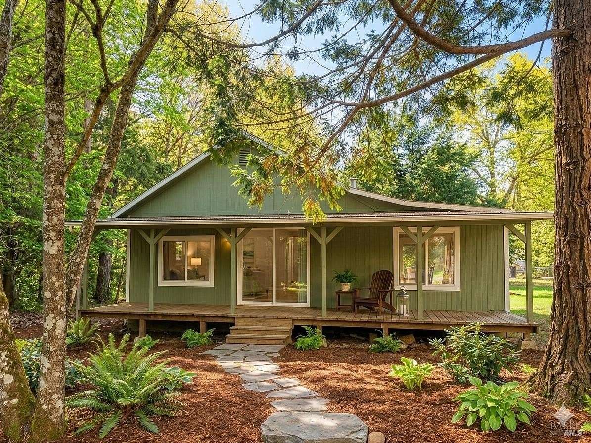 2 Acres of Land with Home for Sale in Laytonville, California