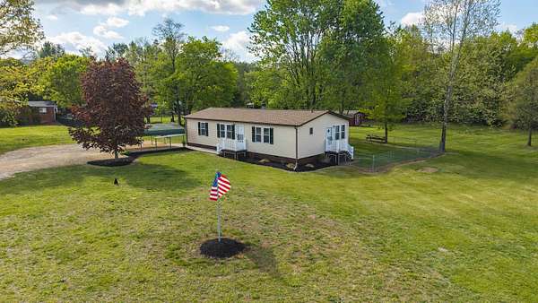 2.5 Acres of Land with Home for Sale in Waynesboro, Virginia