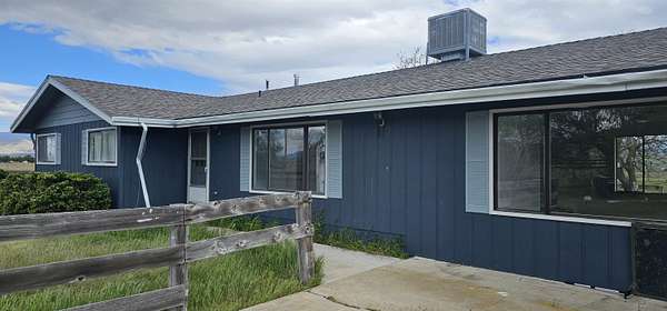 10 Acres of Land with Home for Sale in Montague, California